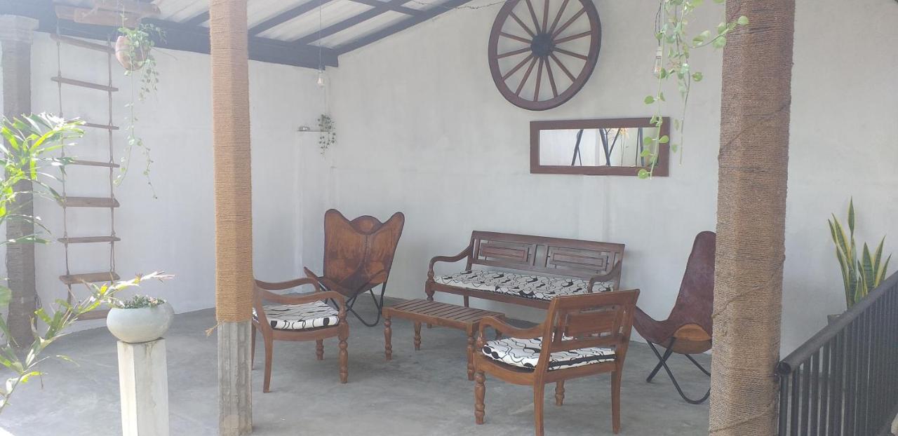 Villa No34 Hikkaduwa Eksteriør bilde
